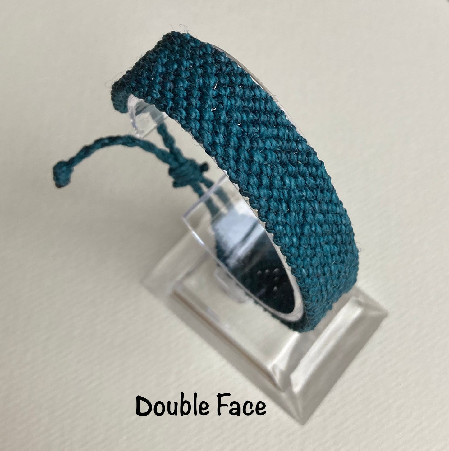 Dreaming Emerald Essential Chevron | Bracelet